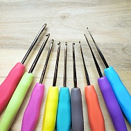 Крючок для вязания с прорезиненной ручкой RCH